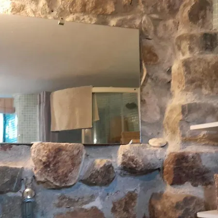 Sous Le Figuier Hébergement de vacances *
